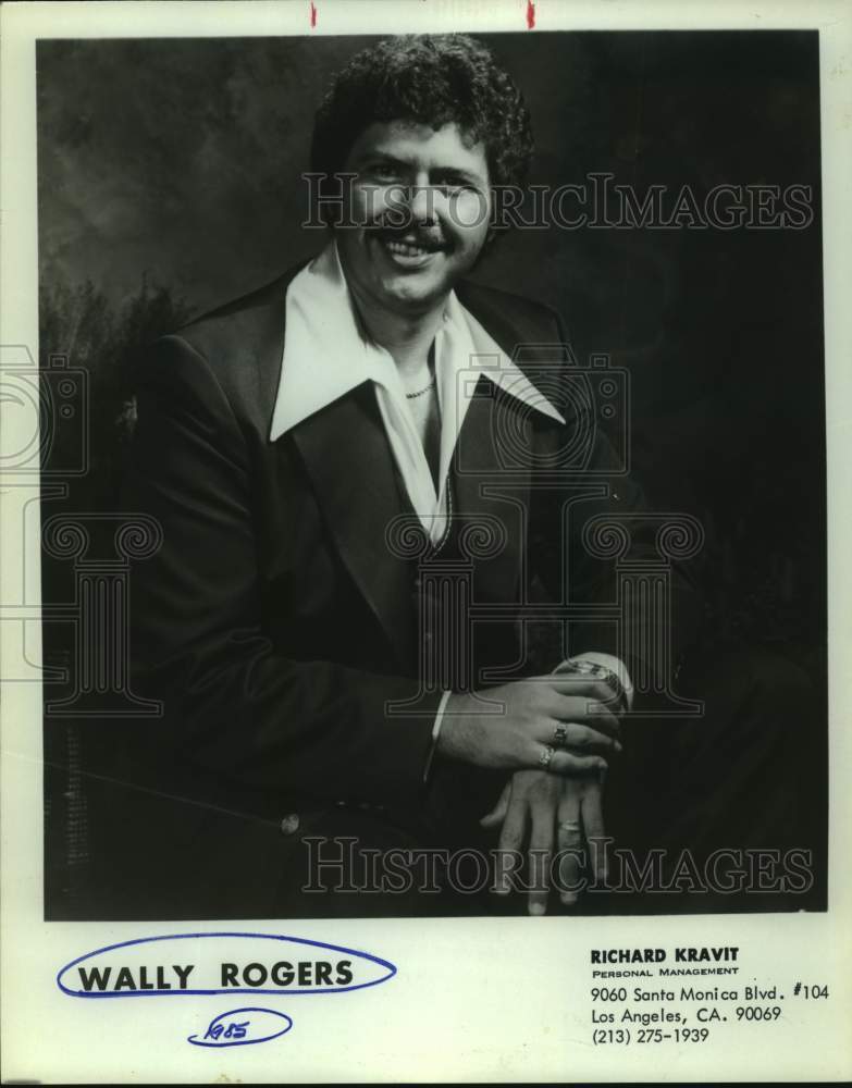 1985 Press Photo Entertainer Wally Rogers - Historic Images