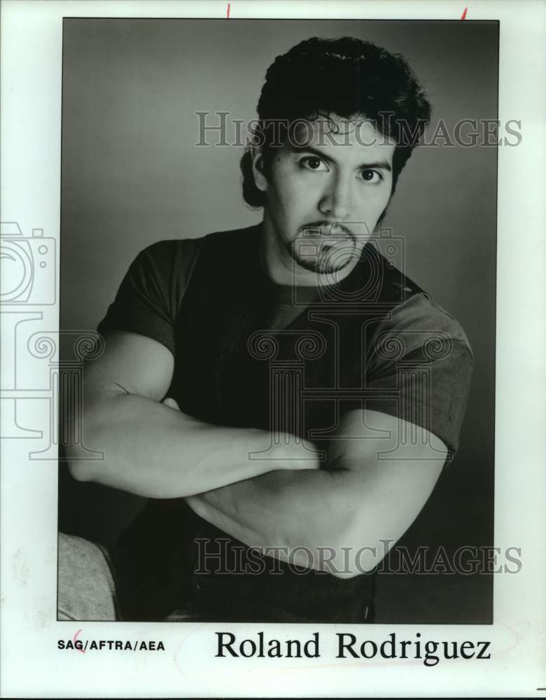Press Photo Actor Roland Rodriguez - Historic Images