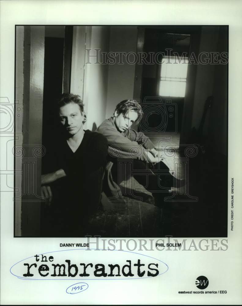 1995 Press Photo Danny Wilde &amp; Phil Solem of Music Group The Rembrandts - Historic Images