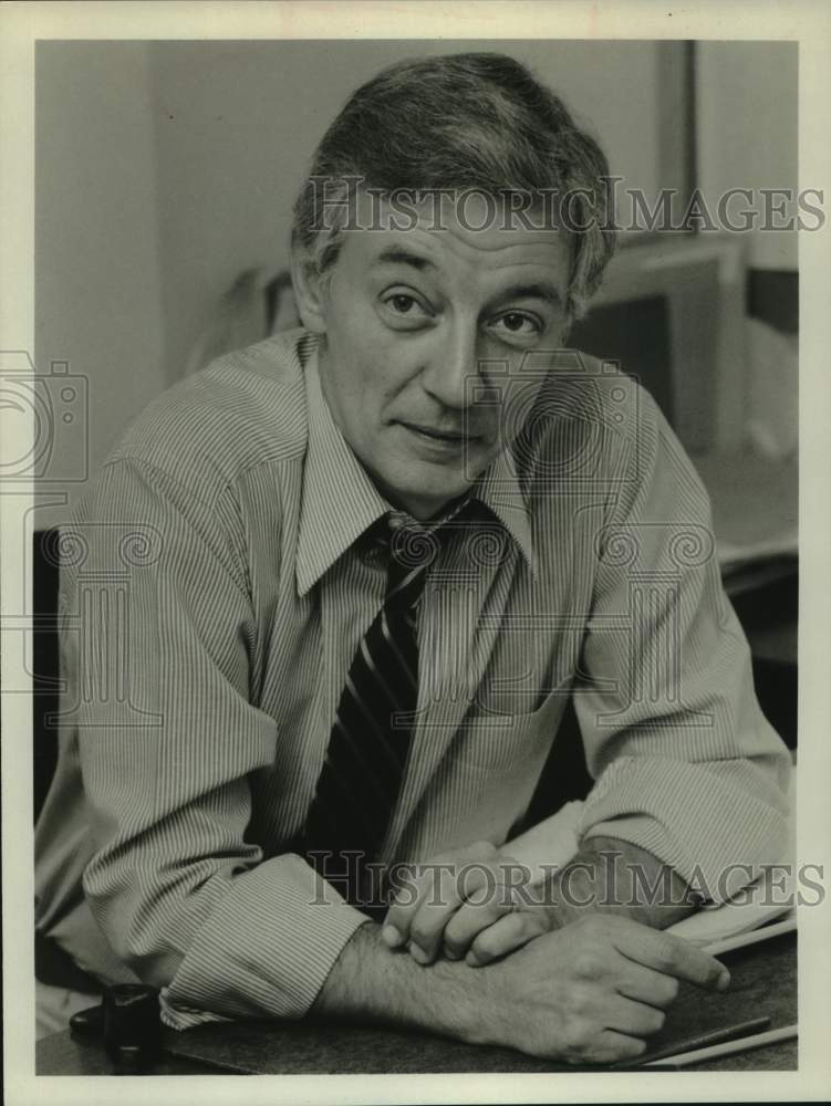 Press Photo PBS TV Host Richard Reeves - Historic Images