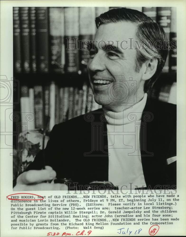 1980 Press Photo Fred Rogers hosts Old Friends, New Friends, on PBS. - Historic Images