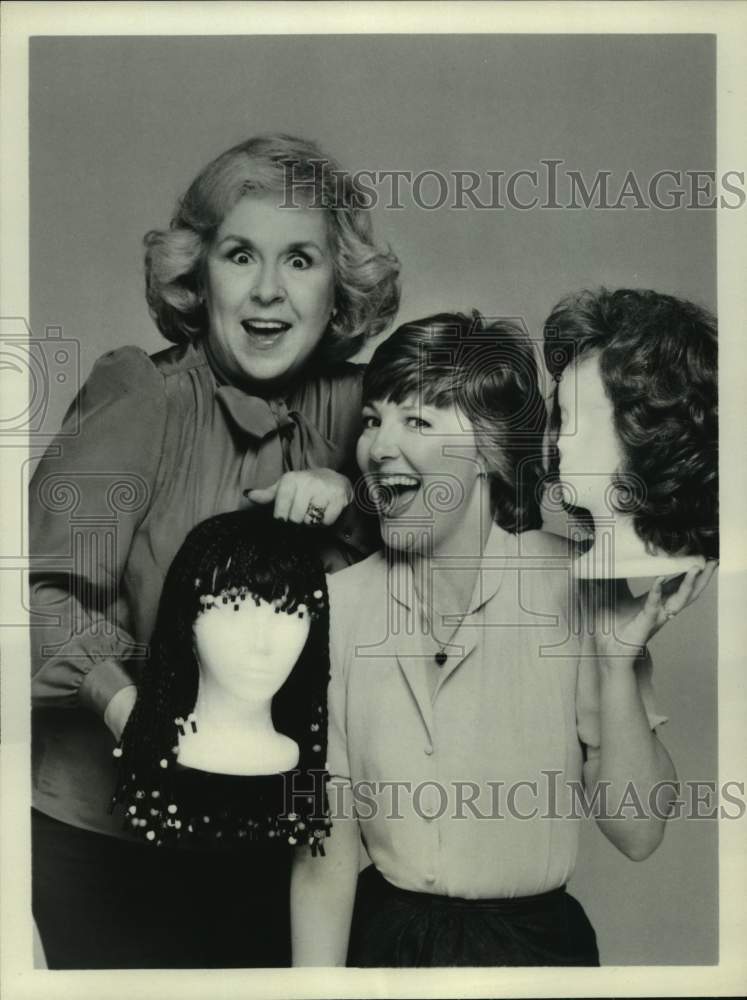 Press Photo Actresses Doris Roberts & Miriam Flynn in ABC TV Series "Maggie" - Historic Images