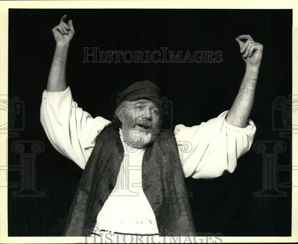 1987 Press Photo A scene from San Antonio Little Theater&#39;s Fiddler on the Roof. - Historic Images