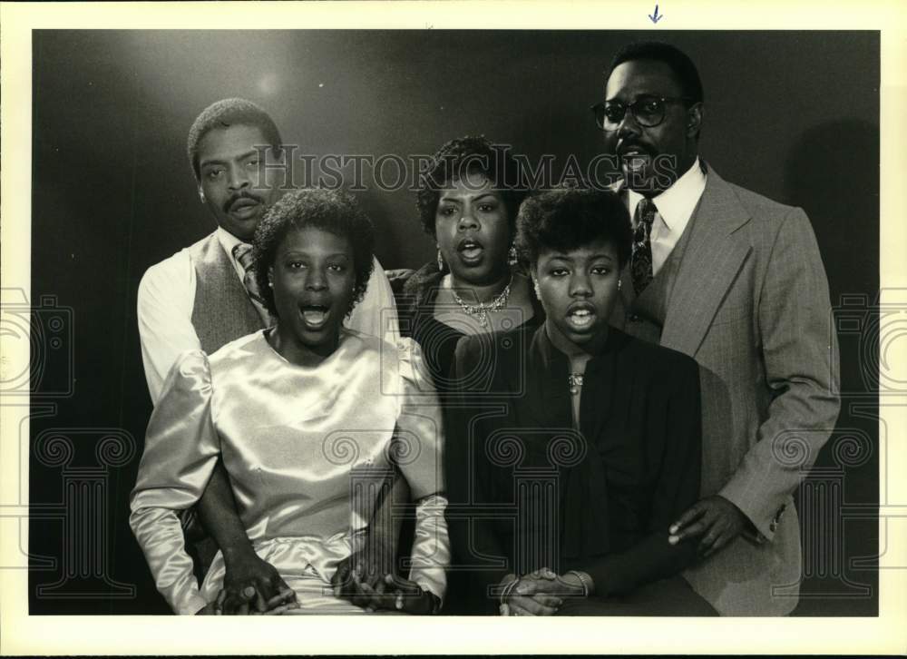 1984 Press Photo The cast of San Antonio Little Theater&#39;s play, Ain&#39;t Misbehavin - Historic Images