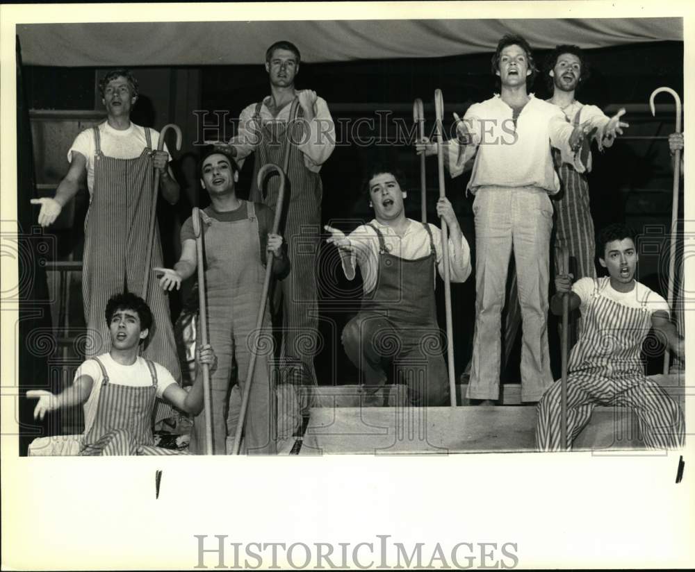 1983 Press Photo San Antonio Theater members in a scene at San Pedro Playhouse. - Historic Images