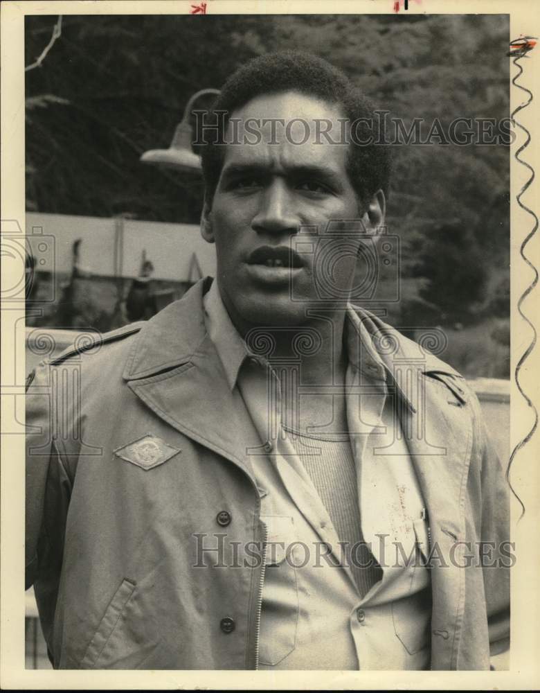 Press Photo O.J. Simpson, running back for the Buffalo Bills. - sap55205 - Historic Images