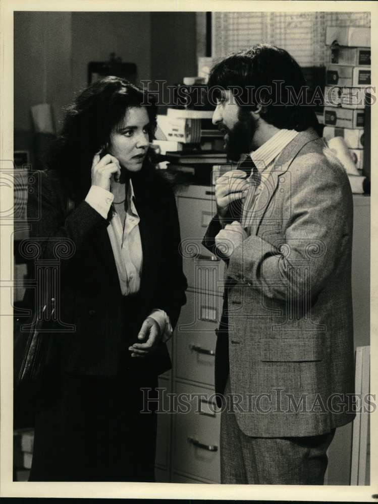 Press Photo Stockard Channing and Ron Silver on The Stockard Channing Show. - Historic Images