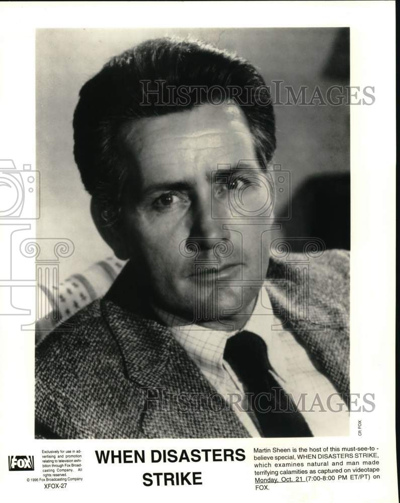 1996 Press Photo Actor Martin Sheen Hosts &quot;When Disasters Strike&quot; FOX TV Special - Historic Images