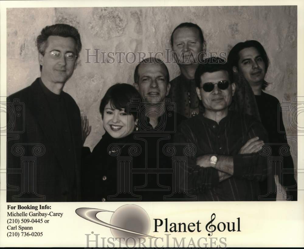 Press Photo Music Group Planet Soul - Historic Images