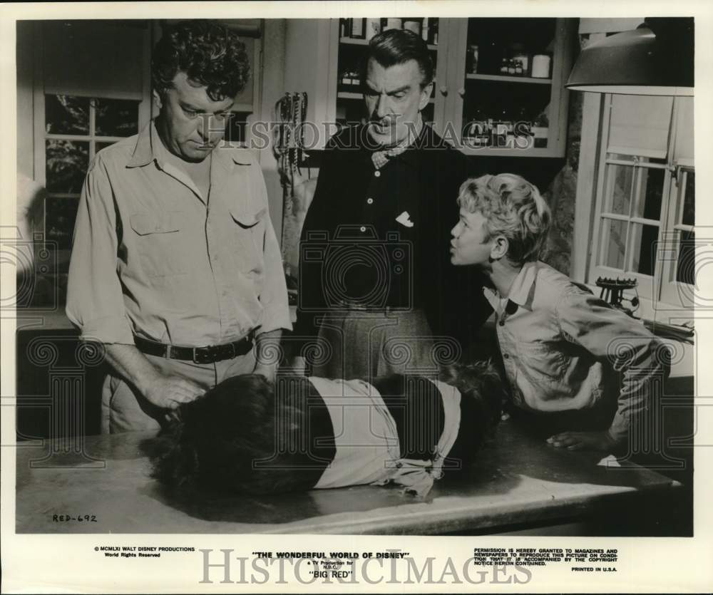 1961 Press Photo Gilles Payant, Emile Genest and Walter Pidgeon in Big Red. - Historic Images