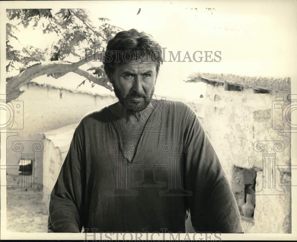 1975 Actor Anthony Quayle in as Aaron in "Moses: The Lawgiver" - Historic Images