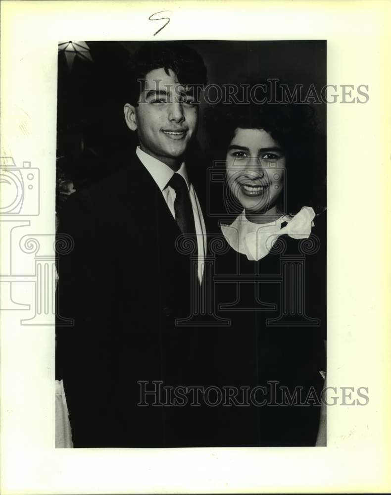 1987 Mariela Flores &amp; Michael U. Villarreal at La Paloma del Rio-Historic Images