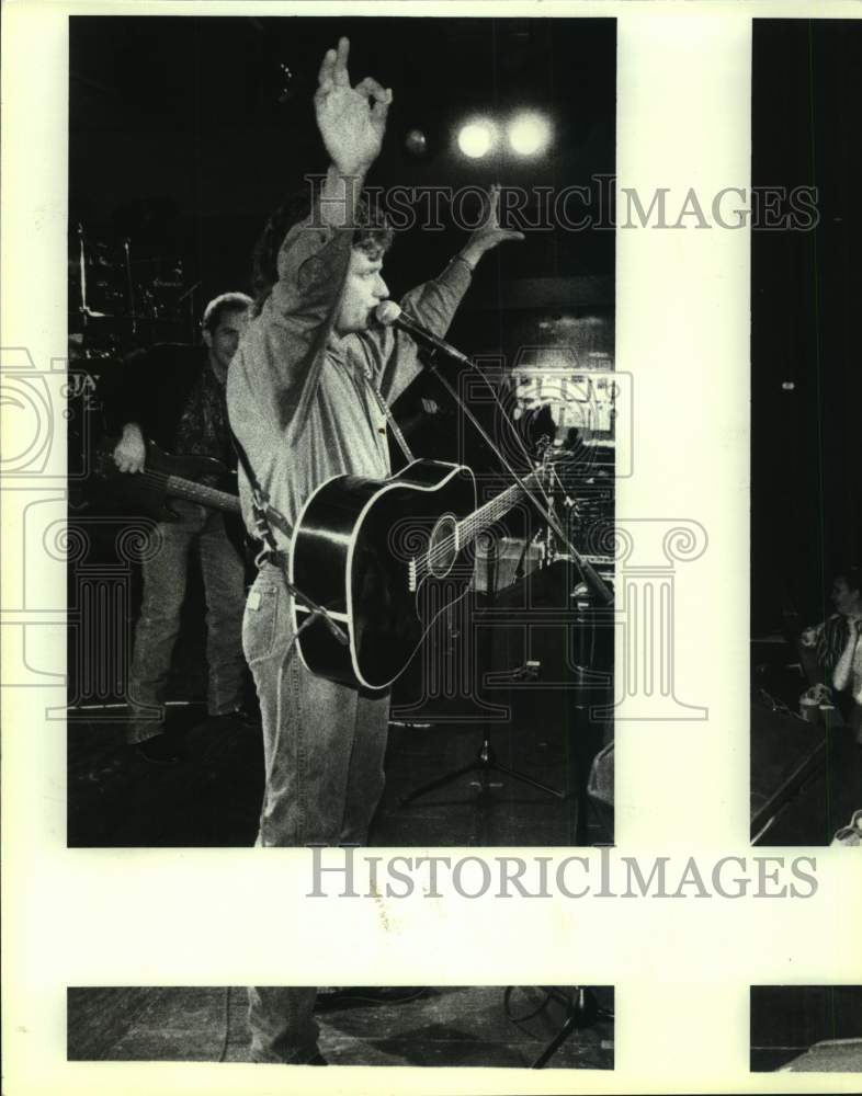 1992 Musician Jay Eric Performs at Blue Bonnett Palace-Historic Images