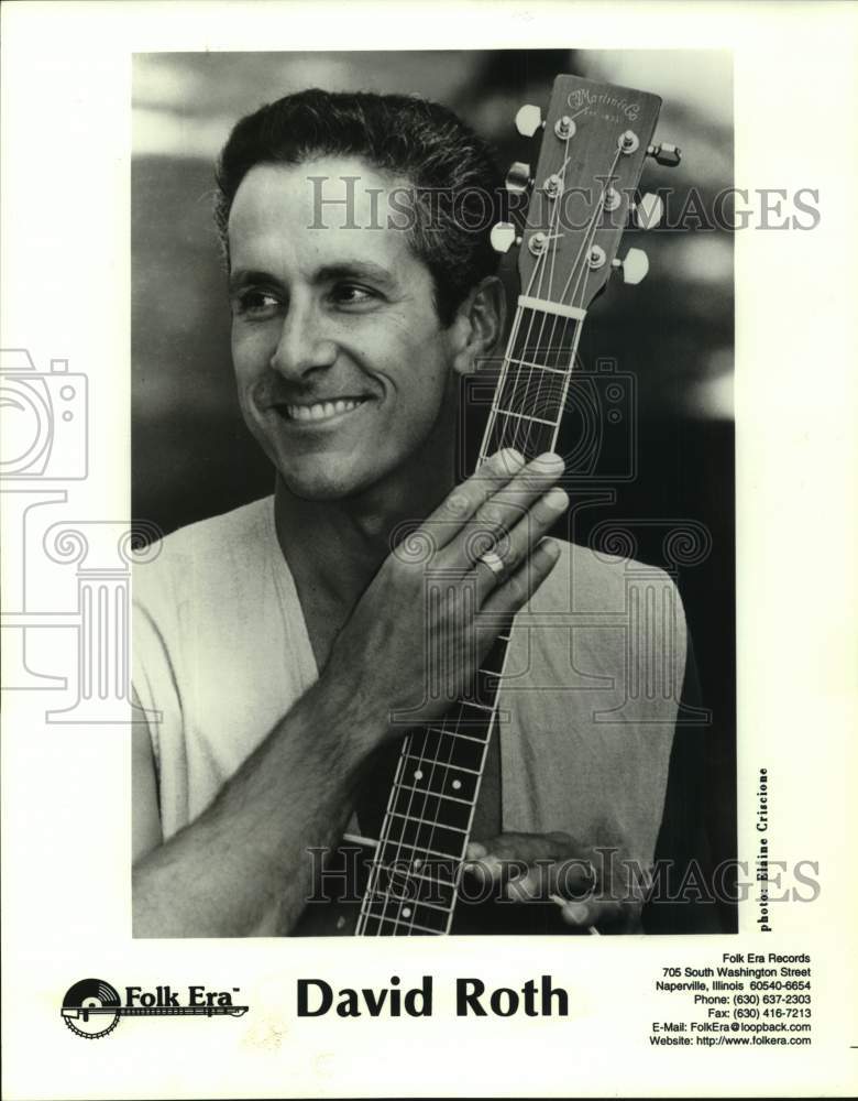 1999 Folk Musician David Roth Poses with Guitar - Historic Images