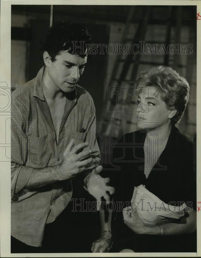 1966 Actors George Maharis &amp; Simone Signoret Perform Scene-Historic Images