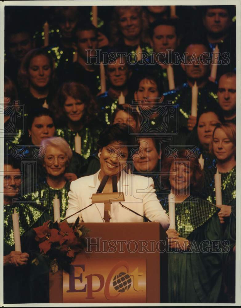 2000 Actress Phylicia Rashad Narrates Disney Christmas Epcot Event-Historic Images