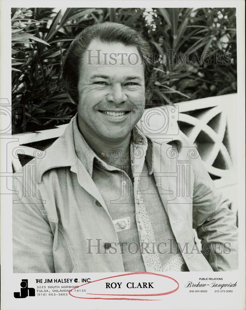 Press Photo Singer Roy Clark - sap78068- Historic Images