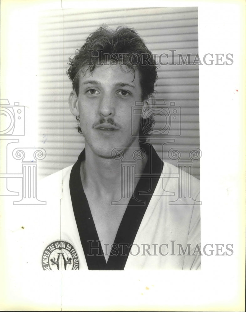 1988 Press Photo United States Tae Kwon Do Olympic hopeful Mike Payne- Historic Images