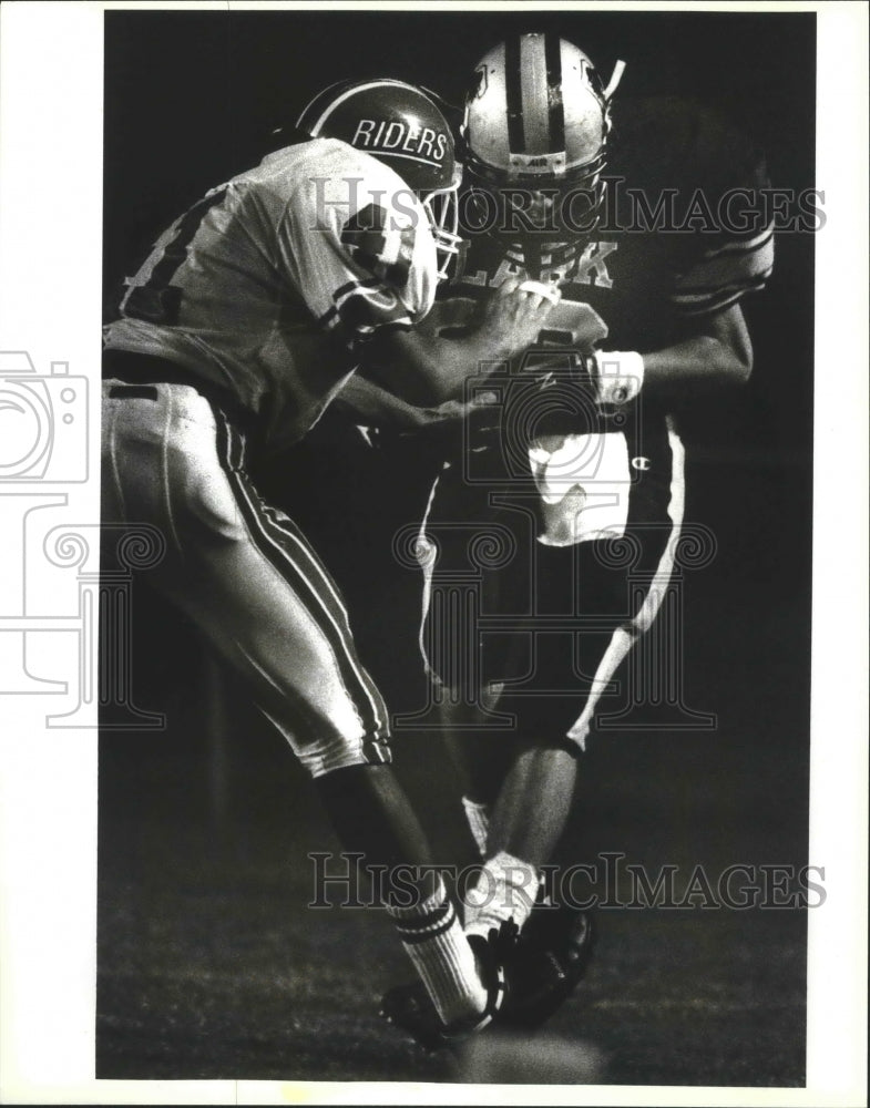 1993 Press Photo Clark and Roosevelt high schools play a prep football game- Historic Images