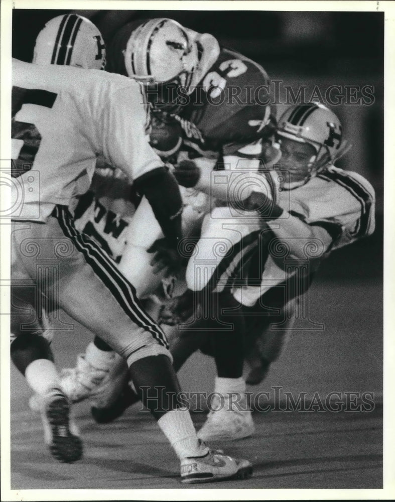 1988 Press Photo Brackenridge and Highlands play prep football at Alamo Stadium - Historic Images