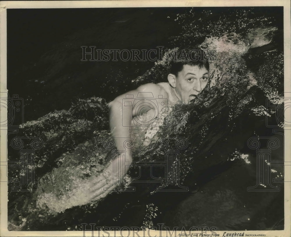 Press Photo Southern Methodist University swimmer Dick Barry - sas02292- Historic Images