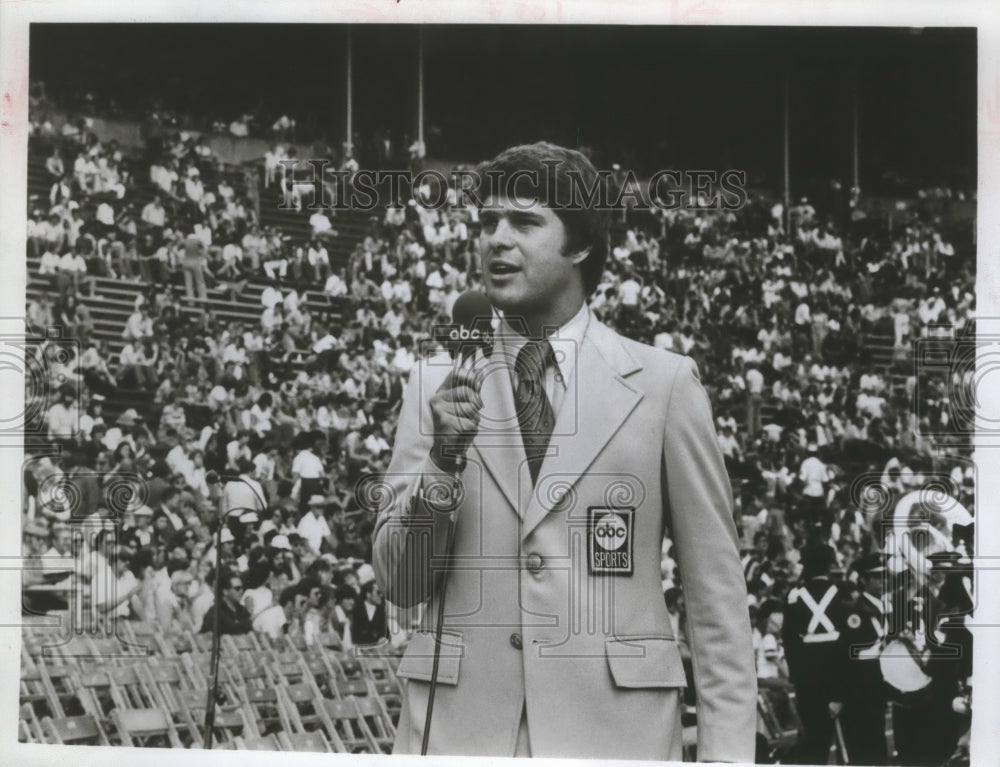 1976 Press Photo Jim Lampley, NCAA College Football, Michigan Vs. Ohio State- Historic Images