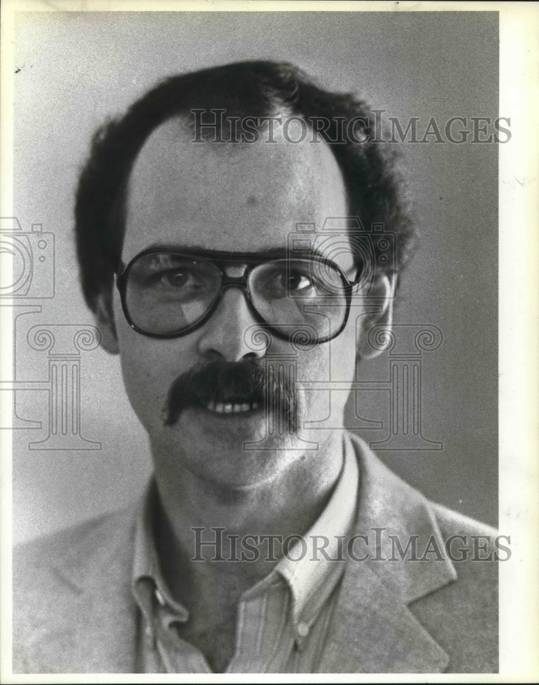 1984 Press Photo Steve Ford of the San Antonio Dodgers at Press Conference - Historic Images