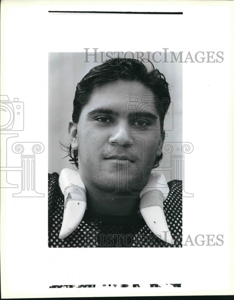 1988 Press Photo Central Catholic High School, Joel Benavides - sas03267- Historic Images