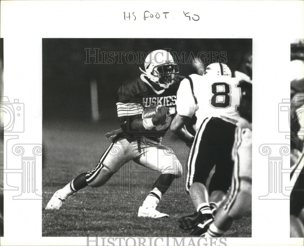 1990 Press Photo Byron Lemon, Holmes Huskies High School Football Player at Game- Historic Images