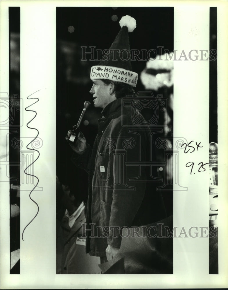 Press Photo Honorary Grand Marshall Thomas Haden Church, Arneson River Theater- Historic Images