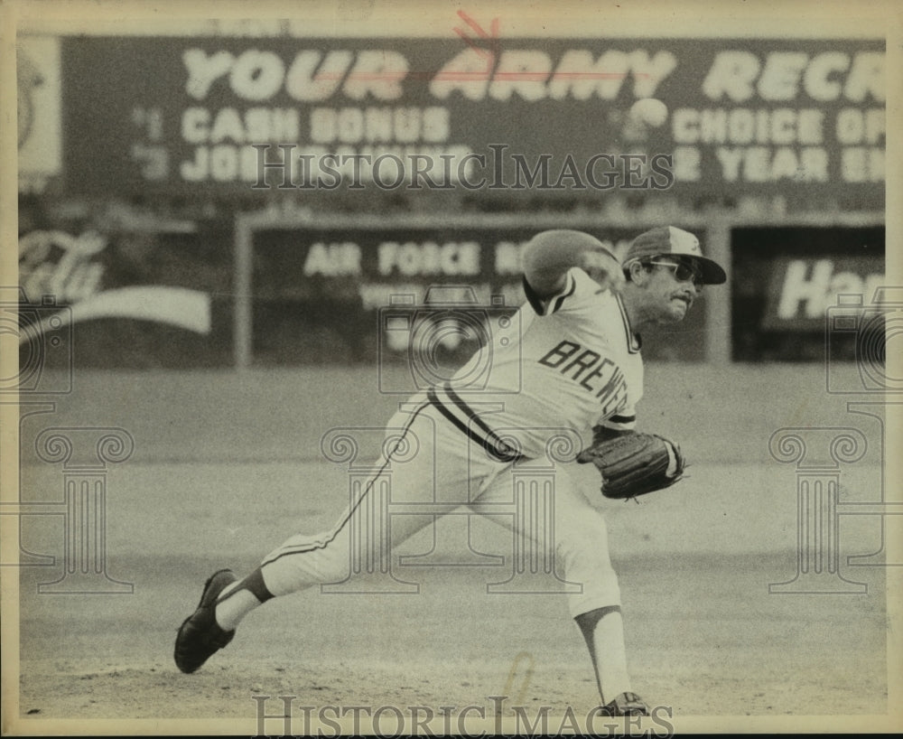 1974 Press Photo San Antonio Brewers baseball pitcher Luis Penalver - sas05218- Historic Images