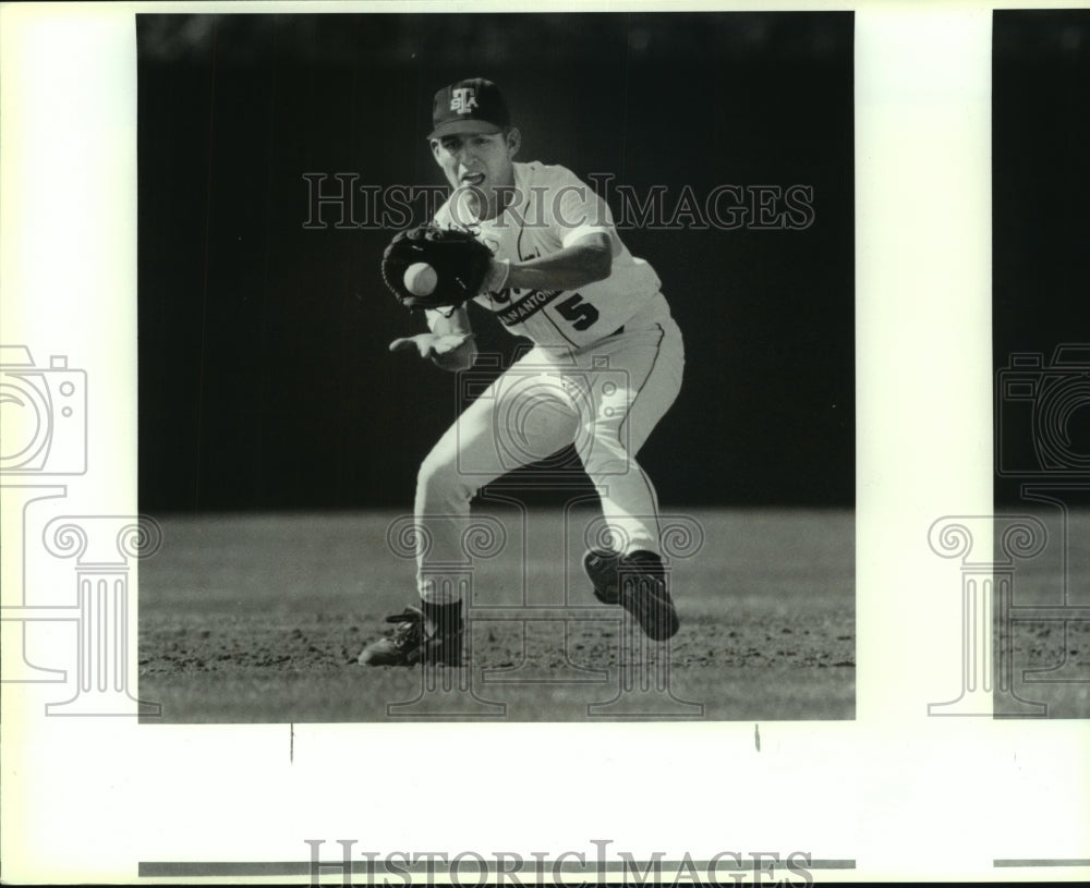 1993 Press Photo Ryan Arevalos, University of Texas San Antonio Baseball Player- Historic Images