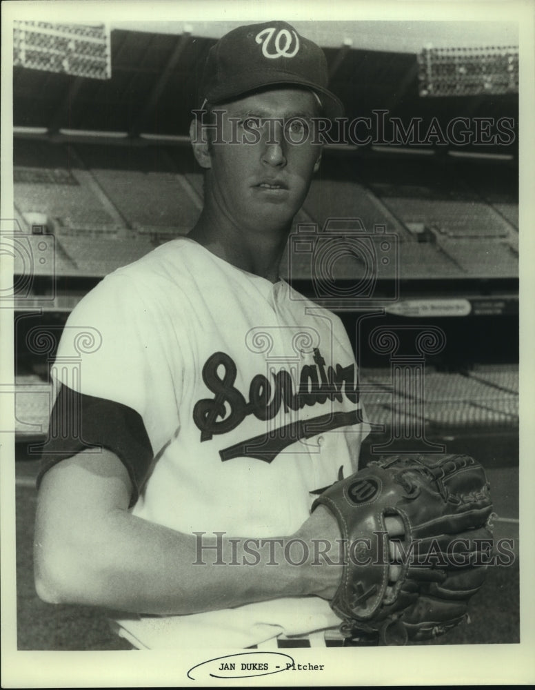 Washington Senators baseball pitcher Jan Dukes-Historic Images