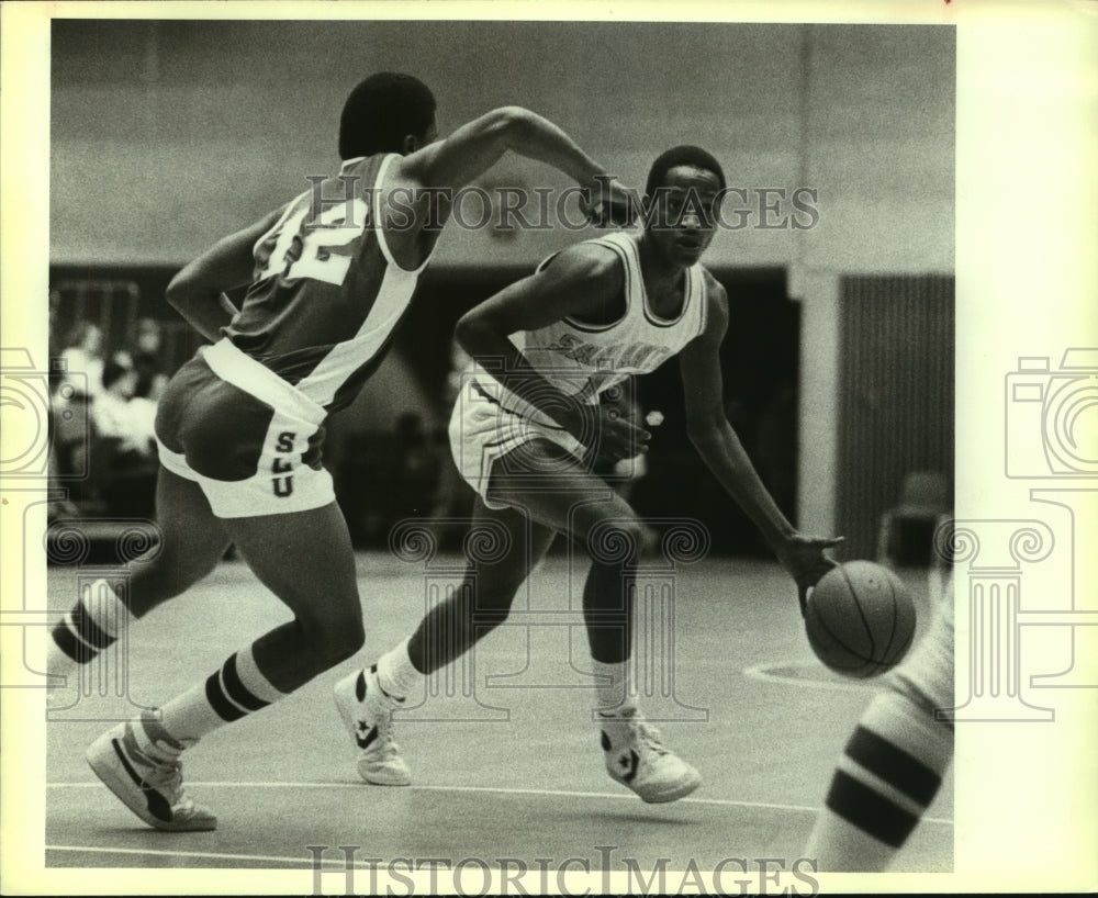 1983 Press Photo Robert Wallace, San Antonio College Basketball Player at Game - Historic Images