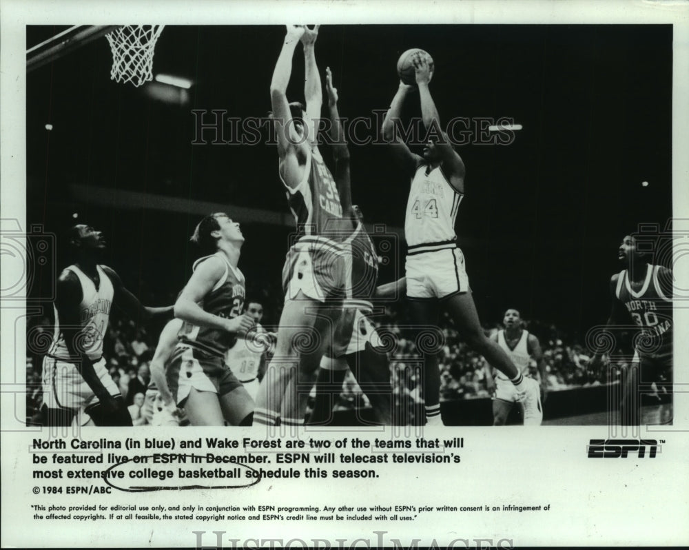 1984 Press Photo North Carolina and Wake Forest College Basketball Players - Historic Images