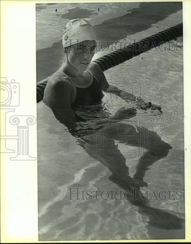 1986 Press Photo Kim Dunlop, Modern Pentathlon Swimming Winner - sas07051 - Historic Images