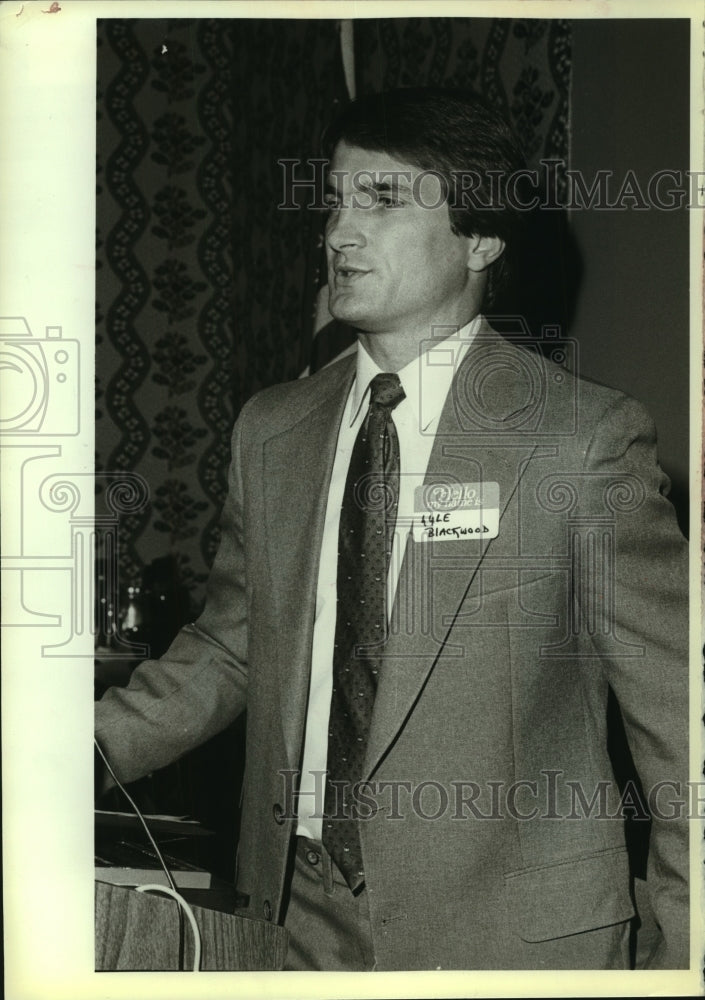 1983 Press Photo Lyle Blackwood, Miami Football Player - sas07258 - Historic Images