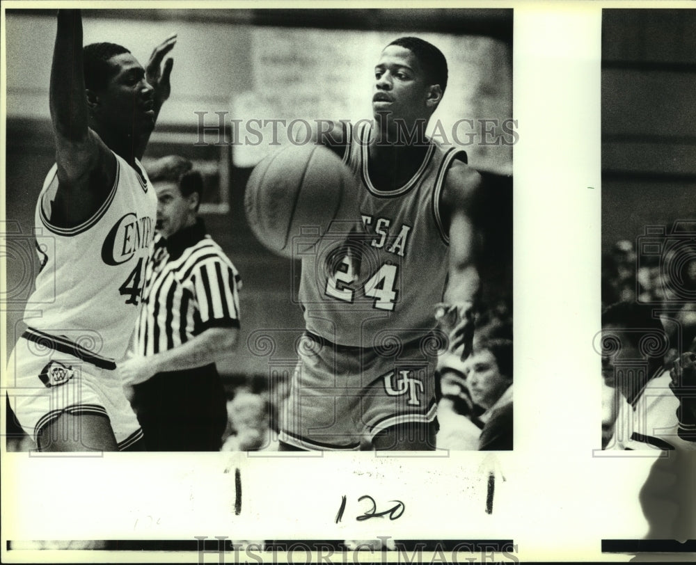 1987 Press Photo Centenary and San Antonio College Basketball Players at Game-Historic Images