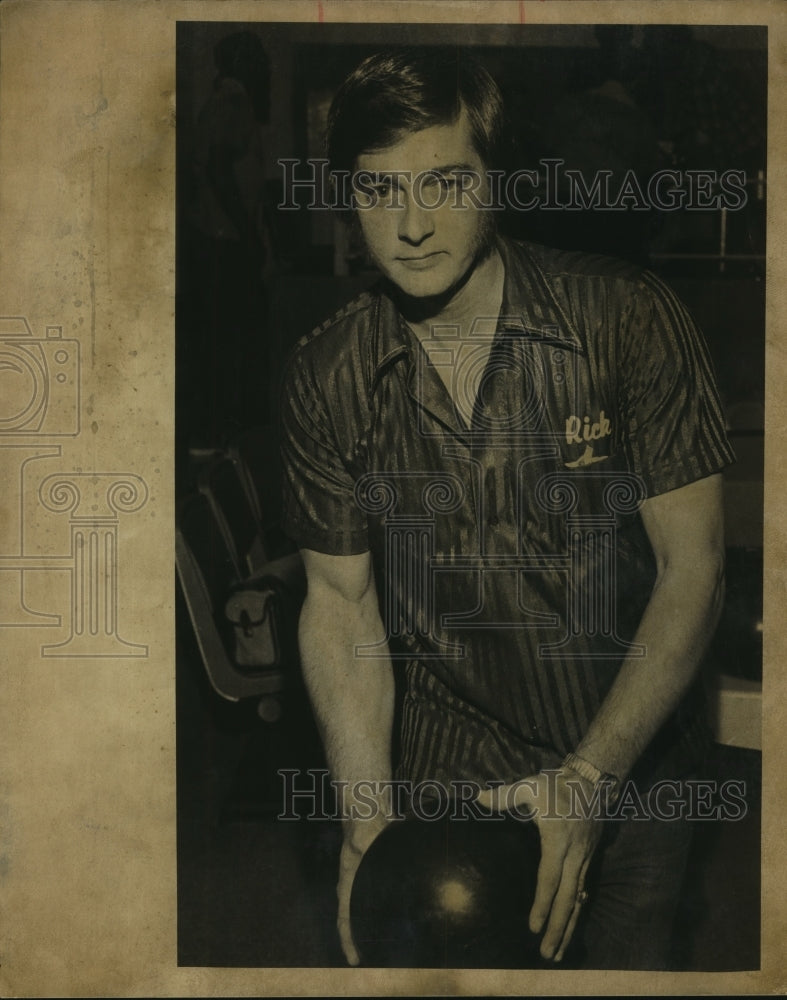 1980 Press Photo Bowler Rick Clarkson - sas07582 - Historic Images