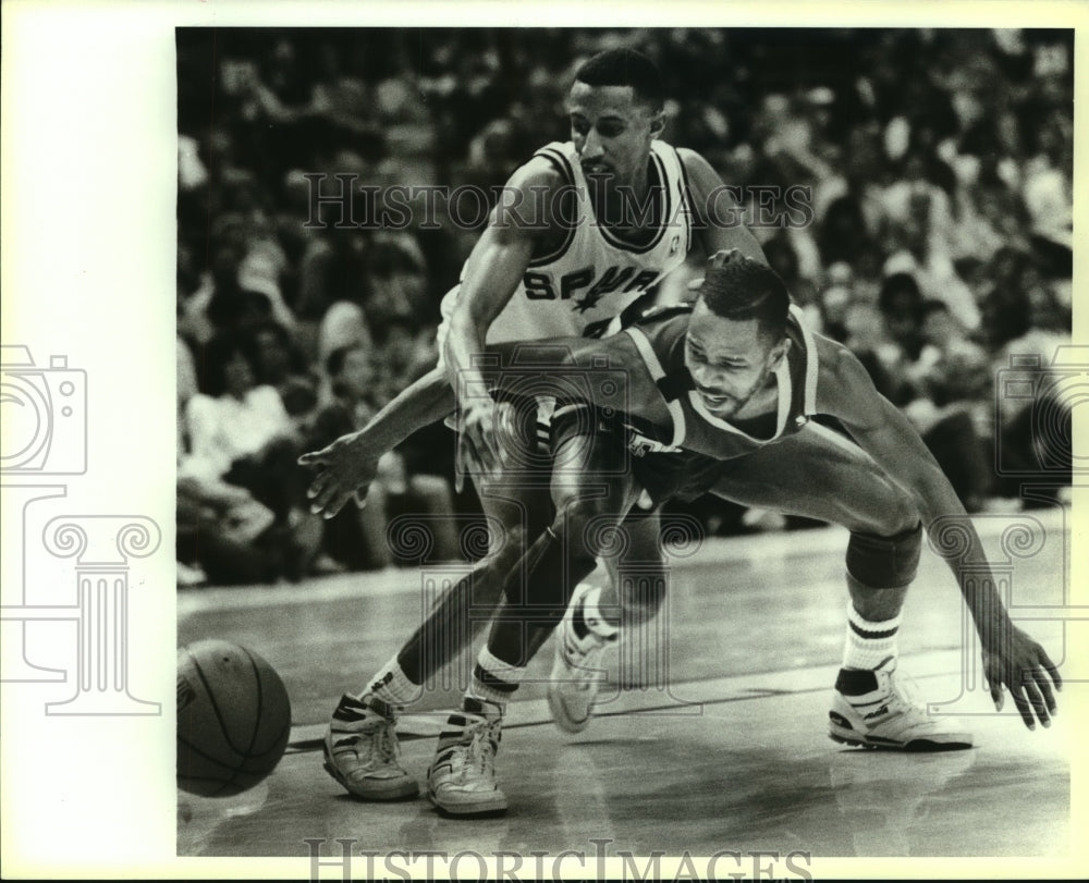 1988 Press Photo Johnny Dawkins, Spurs Basketball Player at Nuggets Game- Historic Images