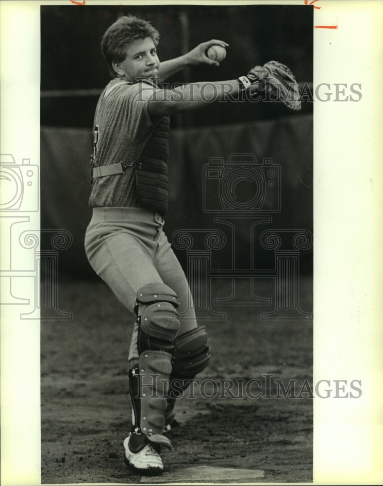 1986 Press Photo Brett Oldham, MacArthur High School Baseball Catcher at Game - Historic Images