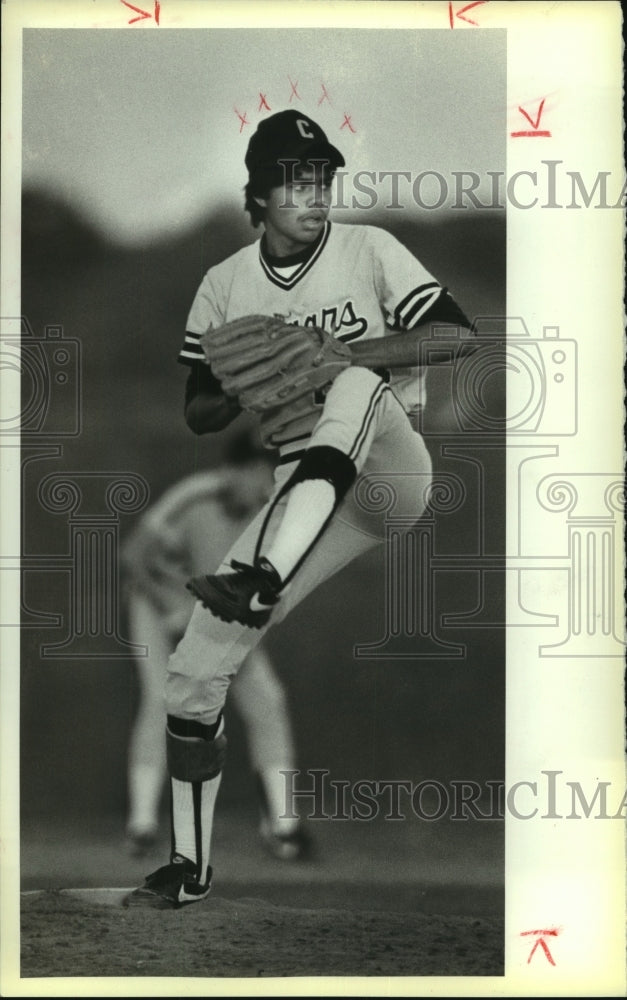 1986 Press Photo Clark High baseball pitcher Raul Rios vs. Del Rio - sas07915 - Historic Images