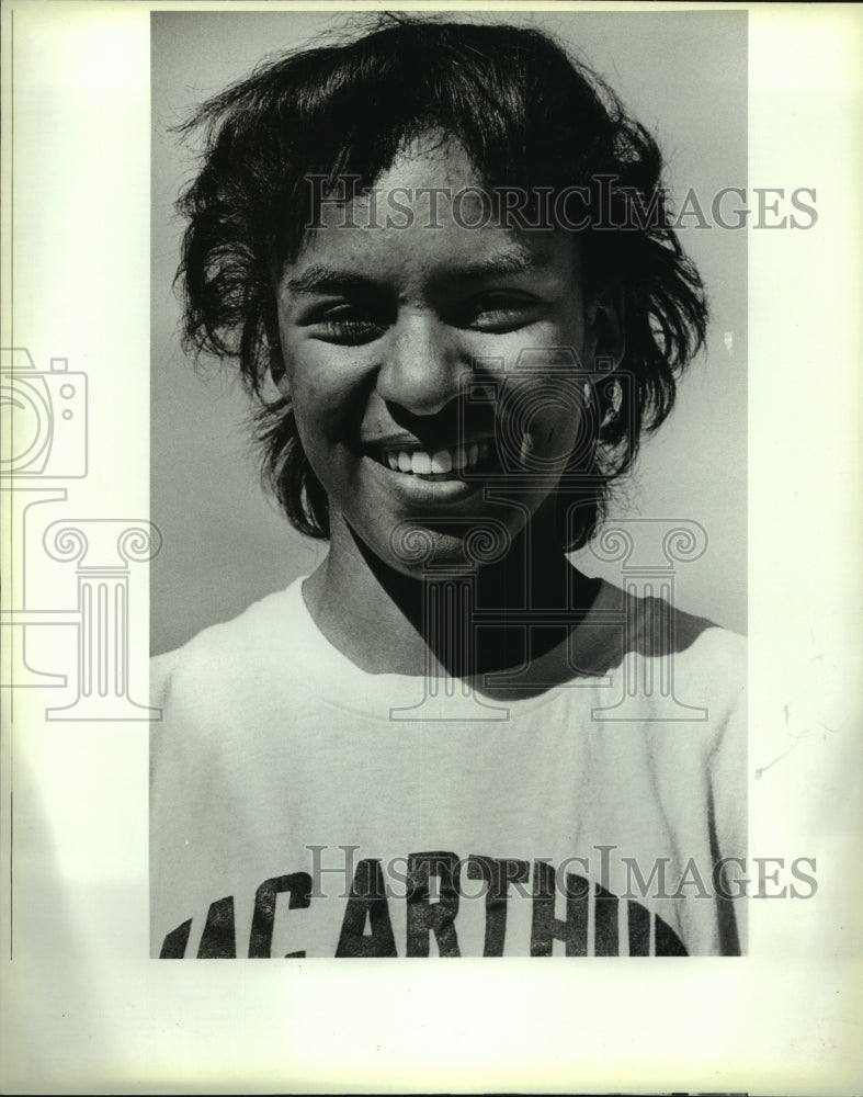 1988 Press Photo Rosalyn King, MacArthur High School Track 400 Meter Dash Runner - Historic Images