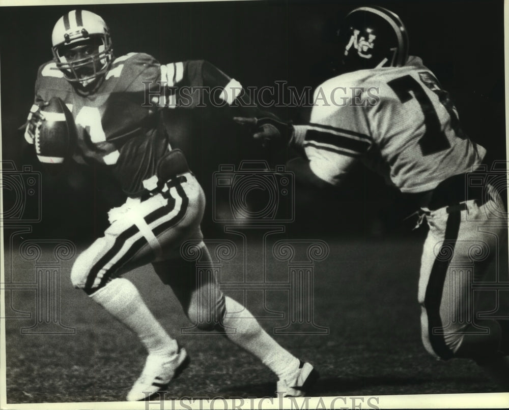 1983 Press Photo Judson and Churchill High School Football Players at Game - Historic Images