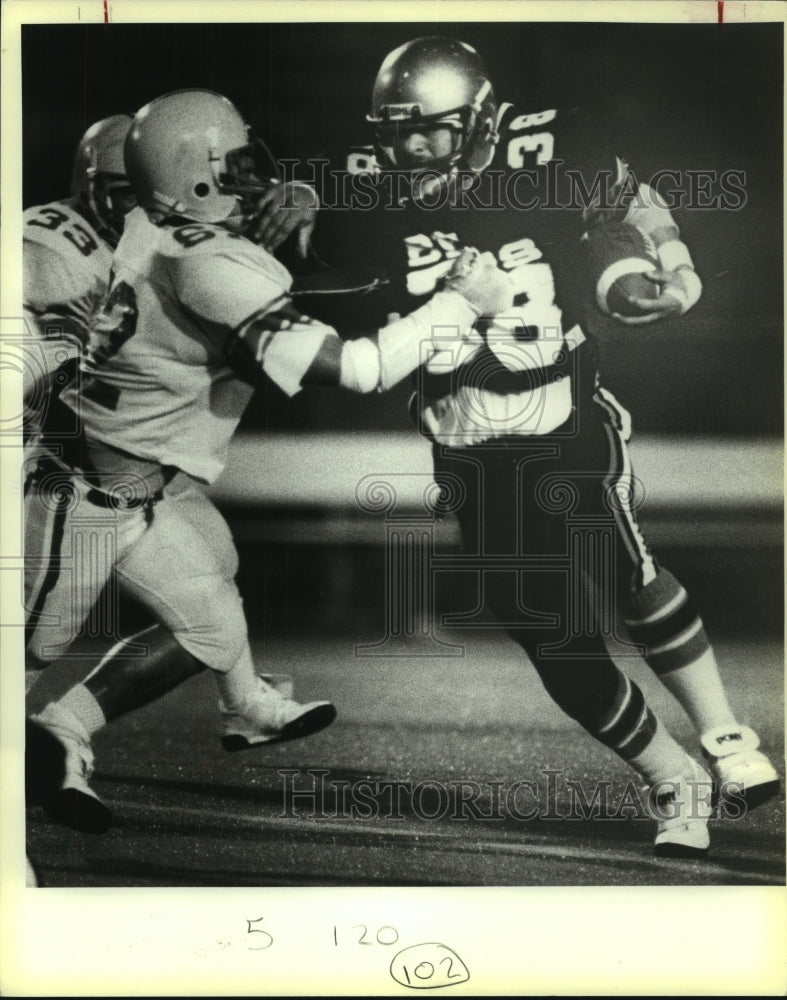 1983 Press Photo Carlos Vargas, Edison High School Football Player at Game - Historic Images