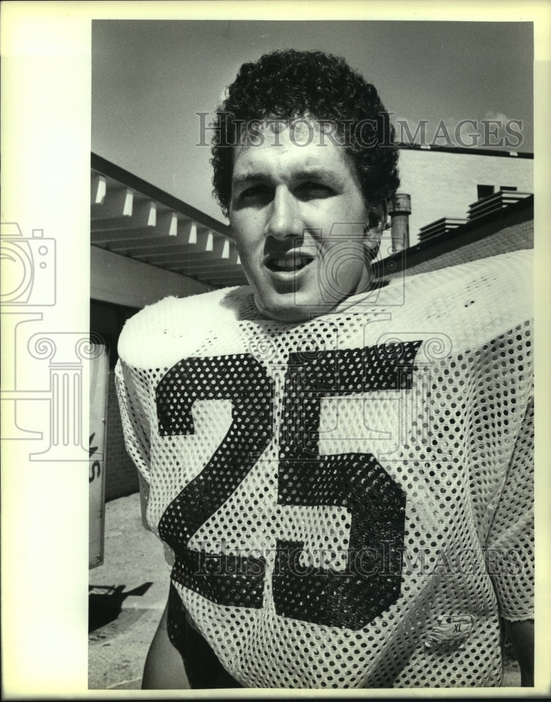 1984 Press Photo Mike Baker, John Marshall High School Football Player- Historic Images
