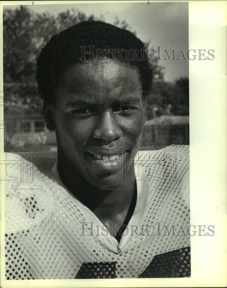 1984 Press Photo Carl Booker, John Jay High school Football Player of the Week - Historic Images