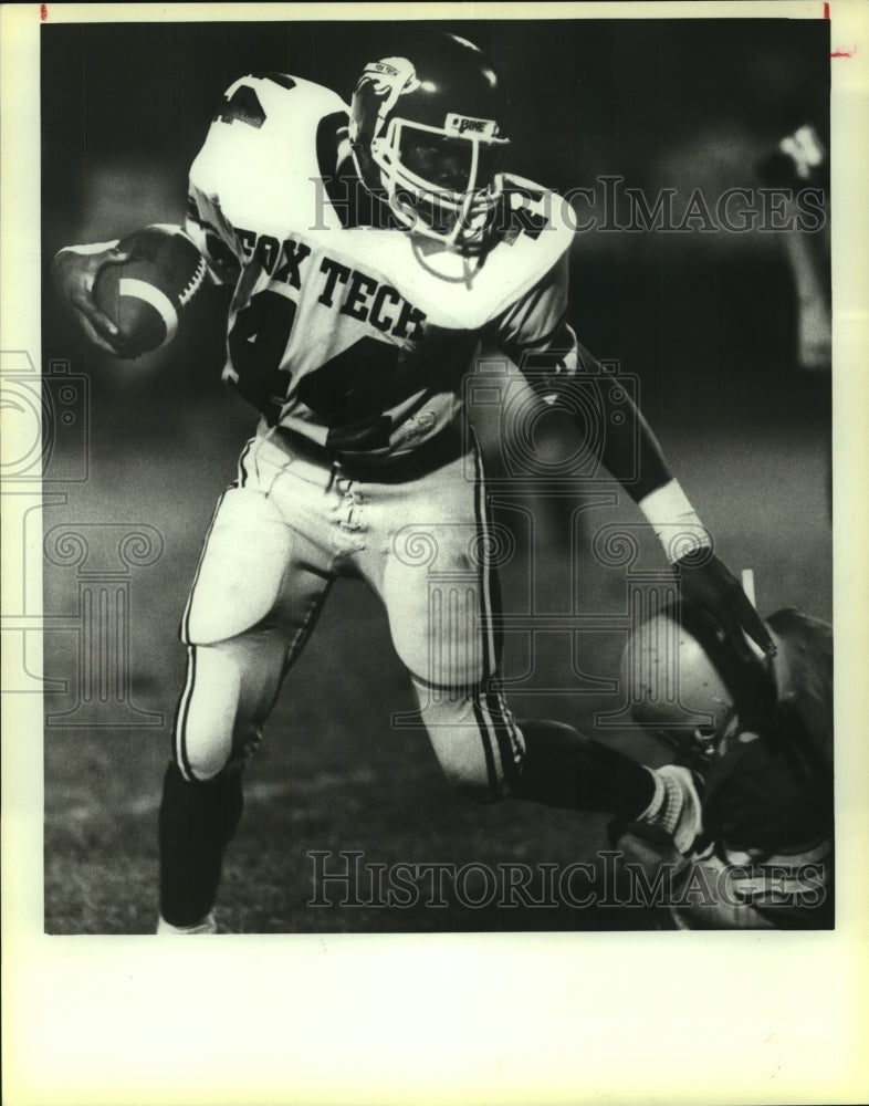 1983 Press Photo Raymond Holland, Fox Tech High School Football Player at Game - Historic Images