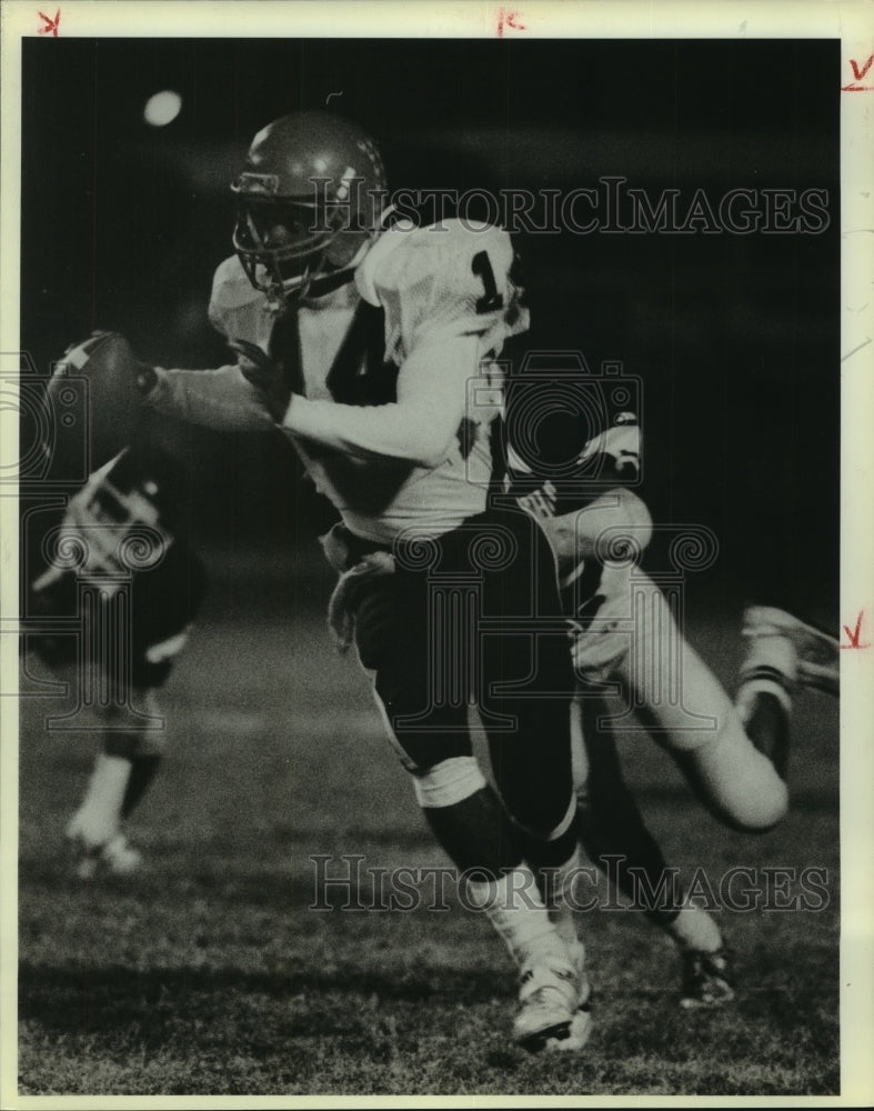 1983 Press Photo High School Football Players at Game - sas08253 - Historic Images
