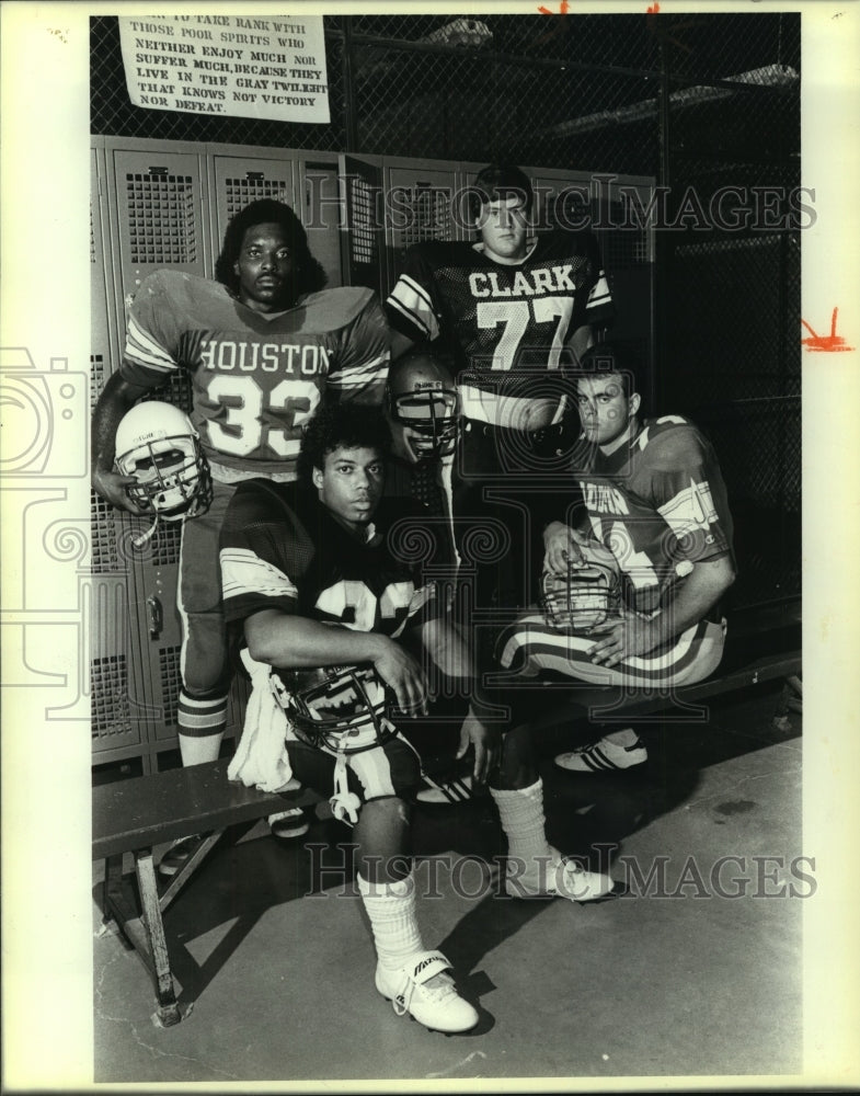1985 Press Photo High School Football Players in Locker Room in Team Uniforms - Historic Images
